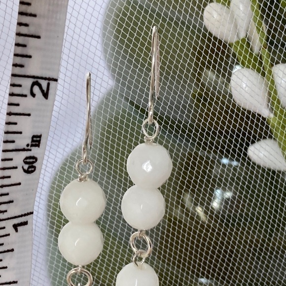 WHITE Jade Beads & Sterling Silver Earrings - Picture 5 of 12